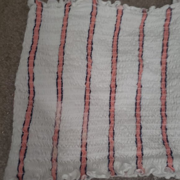 Guess Top - Picture 6 of 13